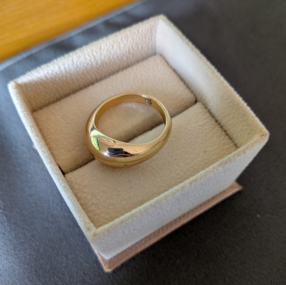 Minimalistic Gold Tone Ring - Size 9.25